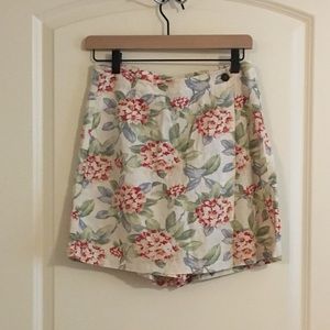VNTG Liz Claiborne Floral Skort
